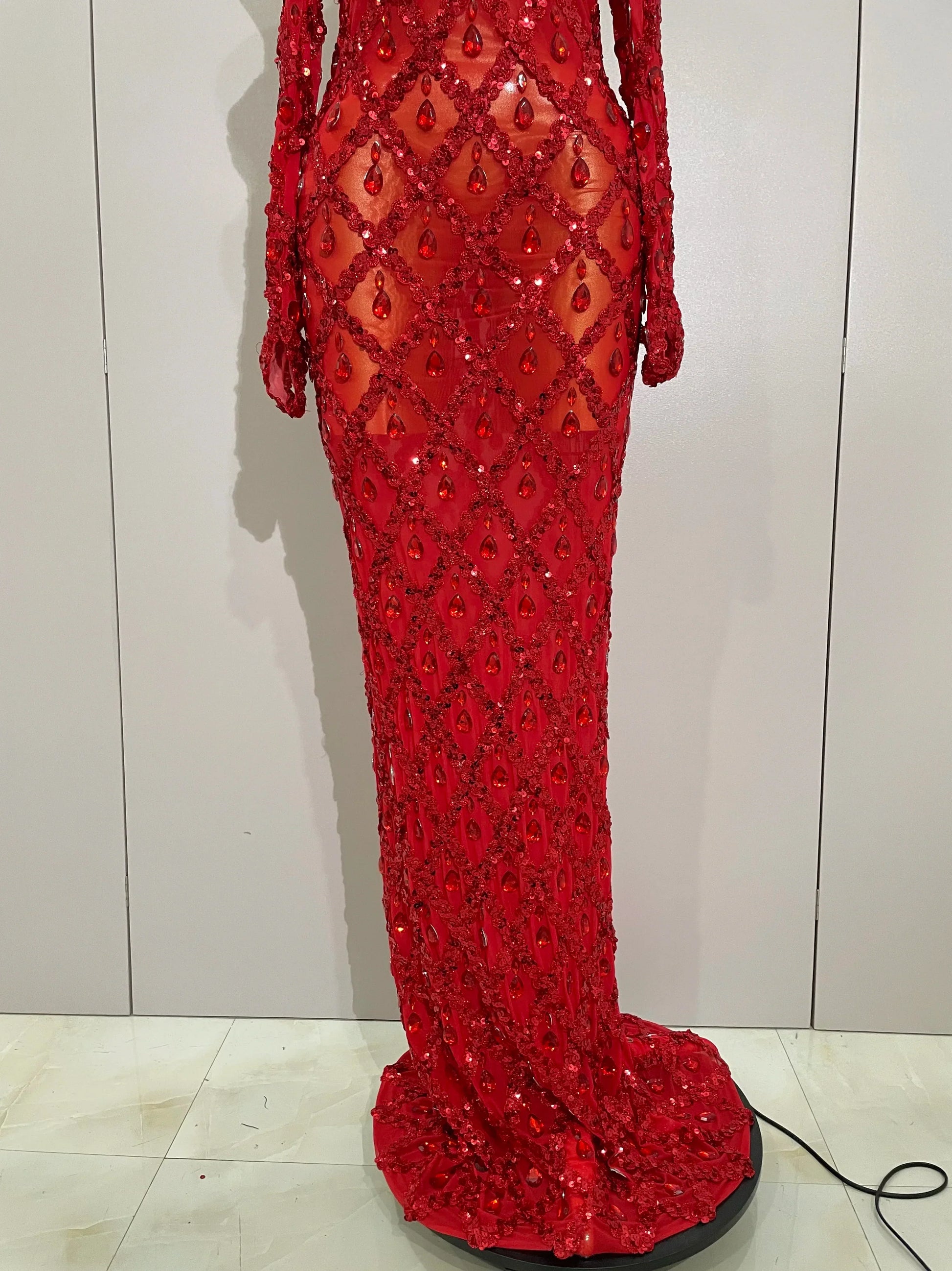 Sexy Sparkly Rhinestones Halter Mesh Long Dress With Gloves Women Celebrate Evening Wedding Prom Birthday Dress Shoot Wear