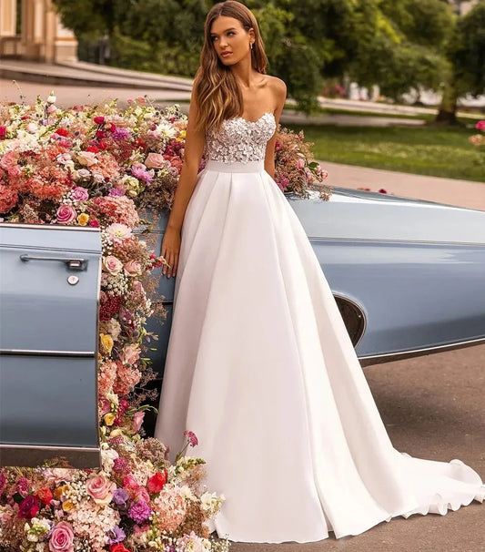 Classic A-line Wedding Dress Sweetheart Lace Flower Backless Satin Princess Bridal Gowns Boho Vestidos De Noiva