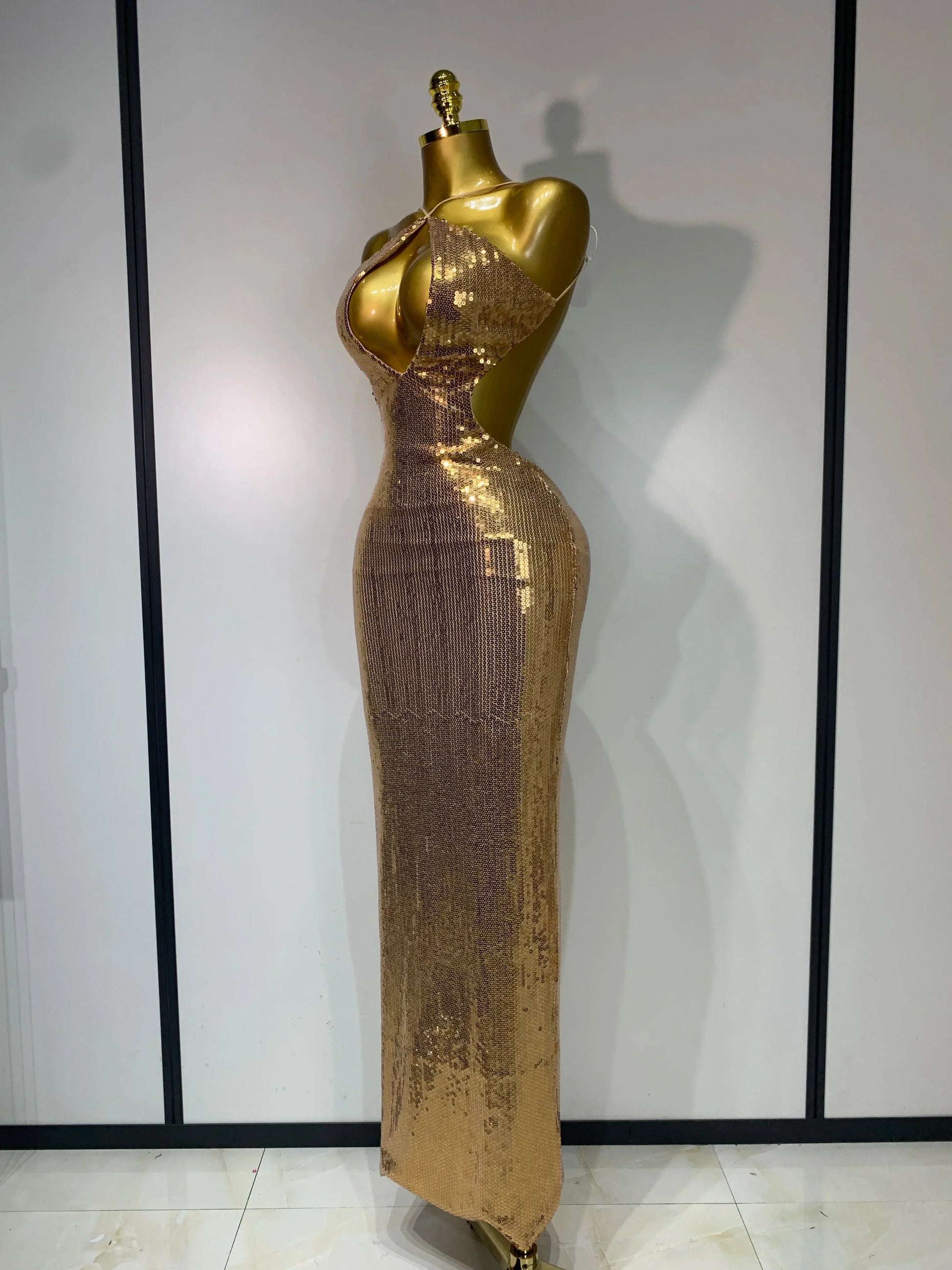 Luxury Sexy Backless Halter Gold Glitter Sequins Maxi Long Dress Elegant Sparkly Evening Party Club Dress Wedding Guest Gown