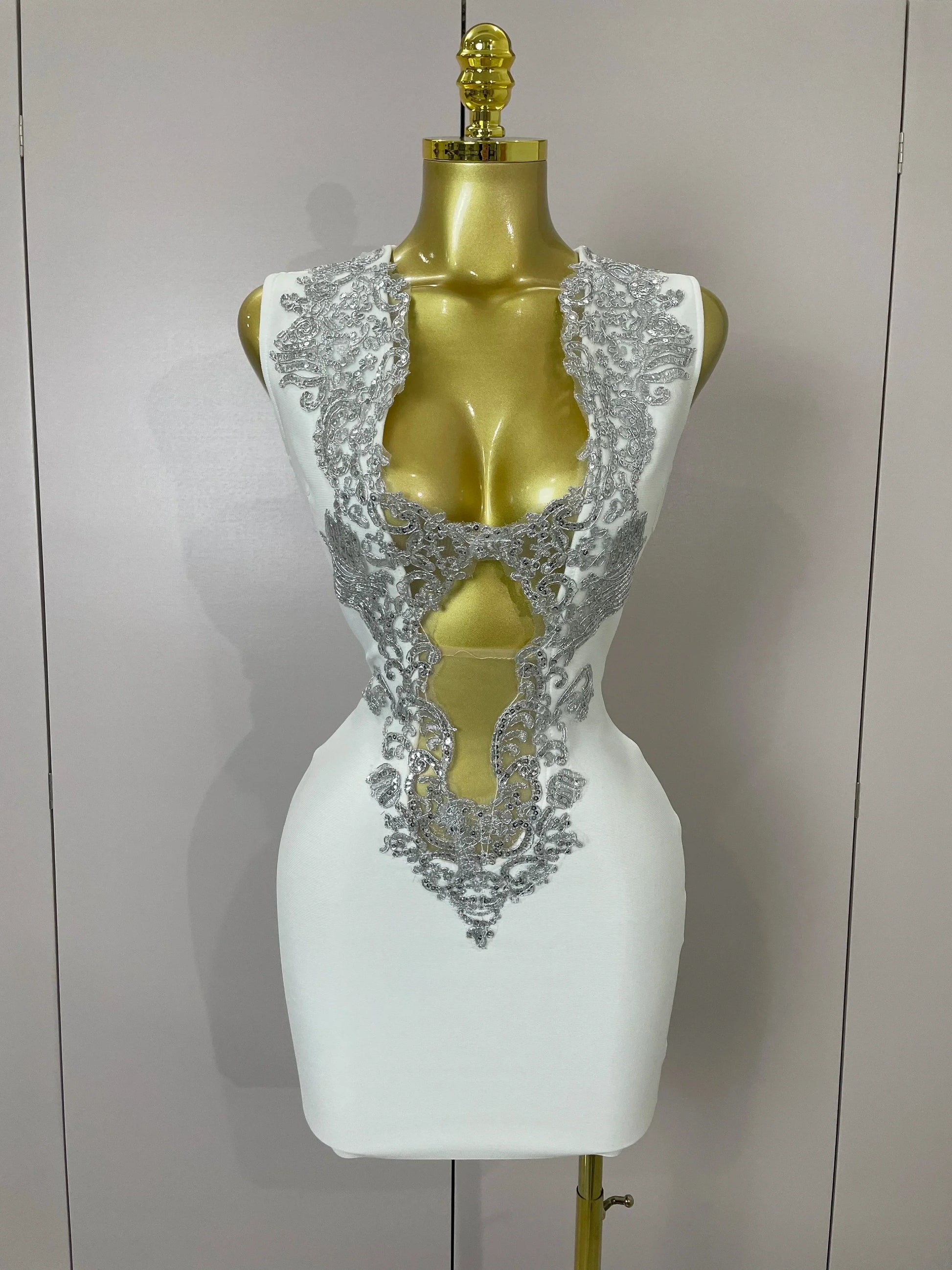 Sexy Silver Sequin White V Neck Cut Out Short Bandage Dress Women Elegant Luxury Birthday Party Club Wedding Vestidos WHITE