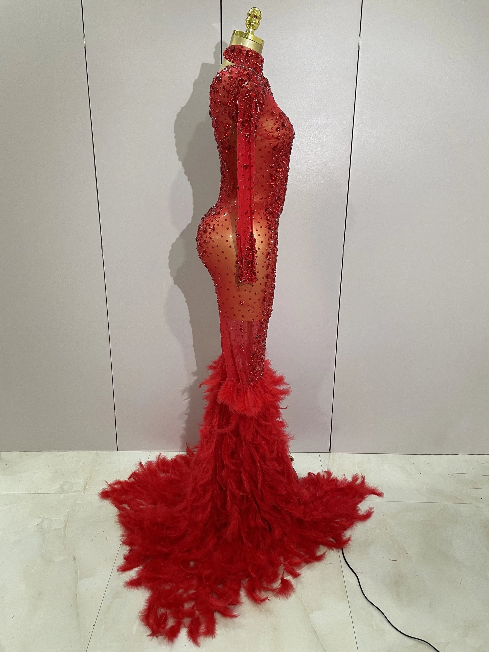 Sparkling Red Crystals Feathers Long Sleeve Mermaid Maxi Dress Women Wedding Celebrate Luxury Birthday Party Prom Gown