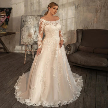 Plus Size Vintage Wedding Dresses 2026 Boat Neck Long Sleeves Lace Appliques A Line Bride Dress Bridal Gowns Vestidos De Noiva