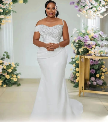 New Arabic Dubai Mermaid Wedding Dress Sparkly One Shoulder Pleats Satin Beads Crystals Bridal Bride Grown Vestidos De Noiva