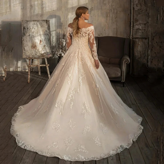 Plus Size Vintage Wedding Dresses 2026 Boat Neck Long Sleeves Lace Appliques A Line Bride Dress Bridal Gowns Vestidos De Noiva