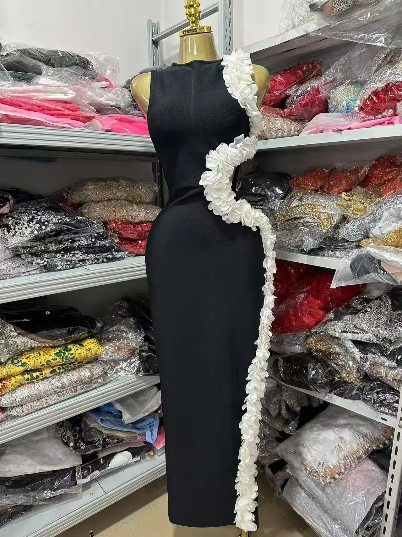 New Women Sleeveless Sexy Side Hollow Out Florals Bodycon Long Bandage Dress Celebrate Fashion Evening Party Cocktail Wear