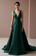 Luxurious Green Evening Dress & Prom Dress with High Neck and Embroidered Details